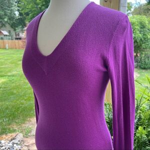 LOFT Purple Sweater V Neckline long sleeve size small